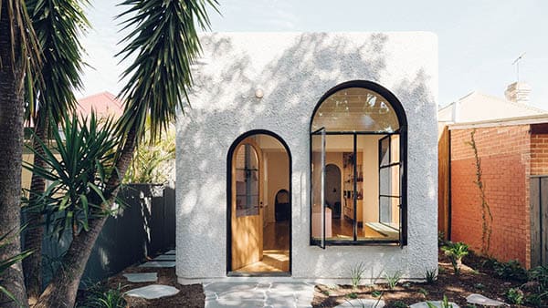 Cửa Đi Uốn Vòm 1 Cánh Nhôm Xingfa