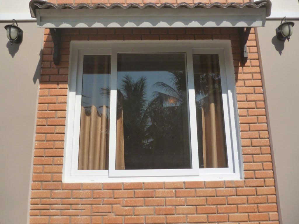 Cửa Sổ Mở Lùa 3 Cánh Nhôm Xingfa